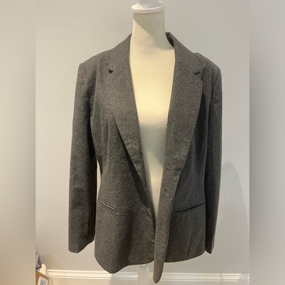 Chadwick’s Gray Blazer Jacket Size 14‎ P Wool Blend Professional Business Wear